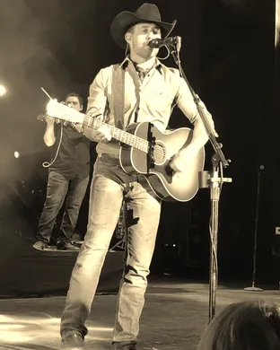 Aaron Watson New Braunfels